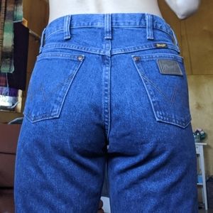 Vintage Wrangler High Rise Jeans size 30x32